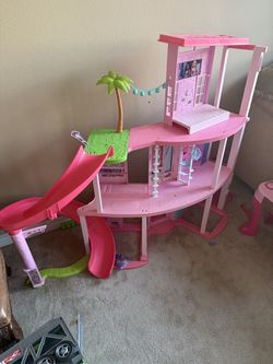 Barbie mansion