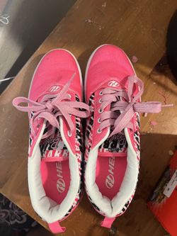 Women’s Size 8 Heelys