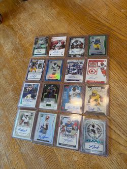 Football AUTOGRAPHED Card Lot