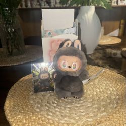 POPMART Labubu Big Into Energy ID