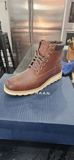 COLE HANN BOOT Size 11