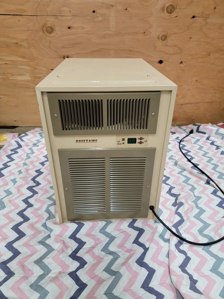 Breezeaire Wkl 4000 Wine Cellar Cooler 