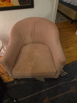 2 pink accent chairs