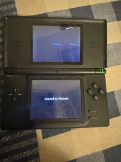 Nintendo ds lite with Simpson game