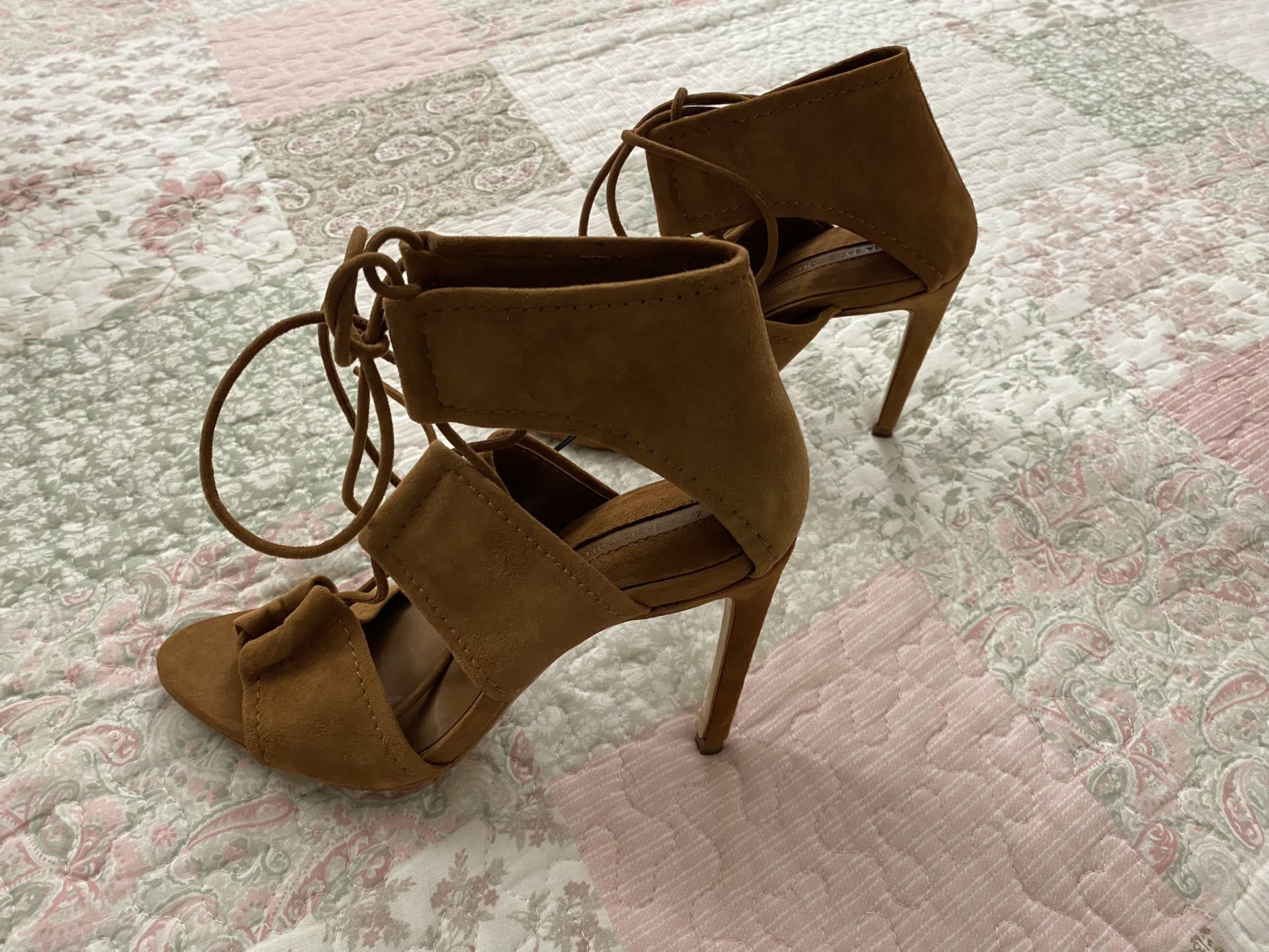 Zara Basic Brown Leather Heels Size 6 NWT