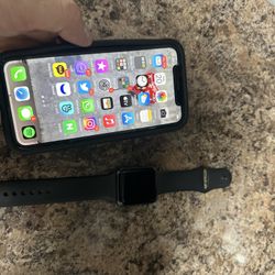 Iphone XR and  Apple Watch Series 3 42mm 