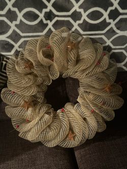 Country Themed Mesh Wreath