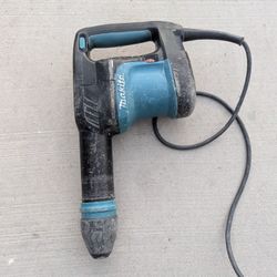 Makita Demolition Hammer 