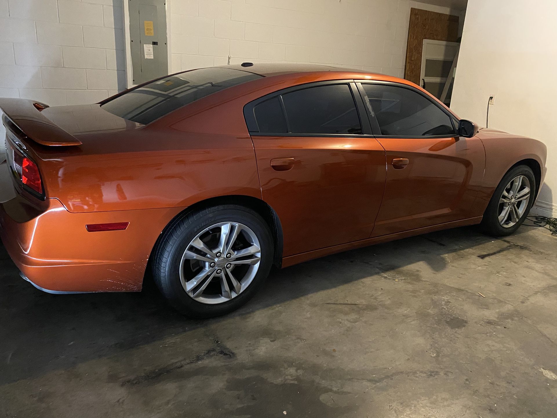 2014 Dodge Charger SXT Plus