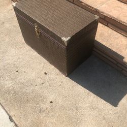 Wicker Storage Foot Locker