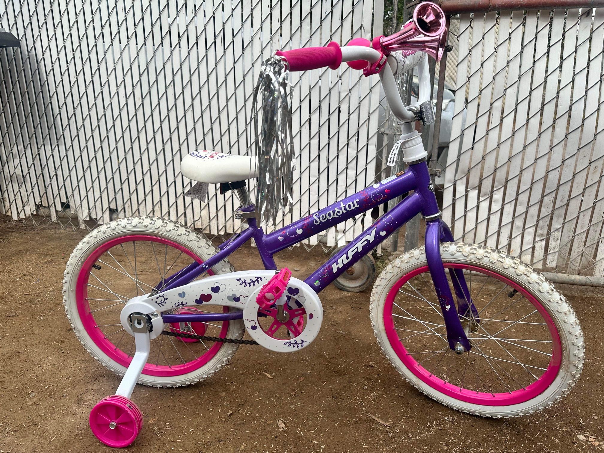 Girls Bike - NEW