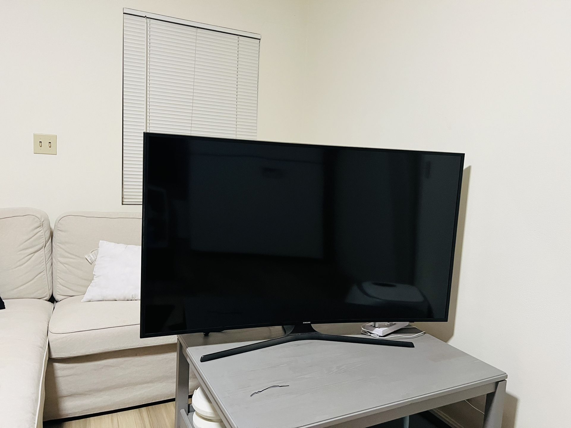 Excellent Condition Samsung 55” Curve Screen tv