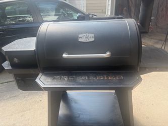 Pit Boss Grill