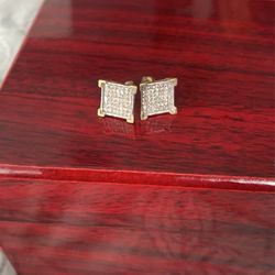 14k Diamond Earrings