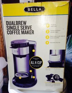Single serve coffee maker