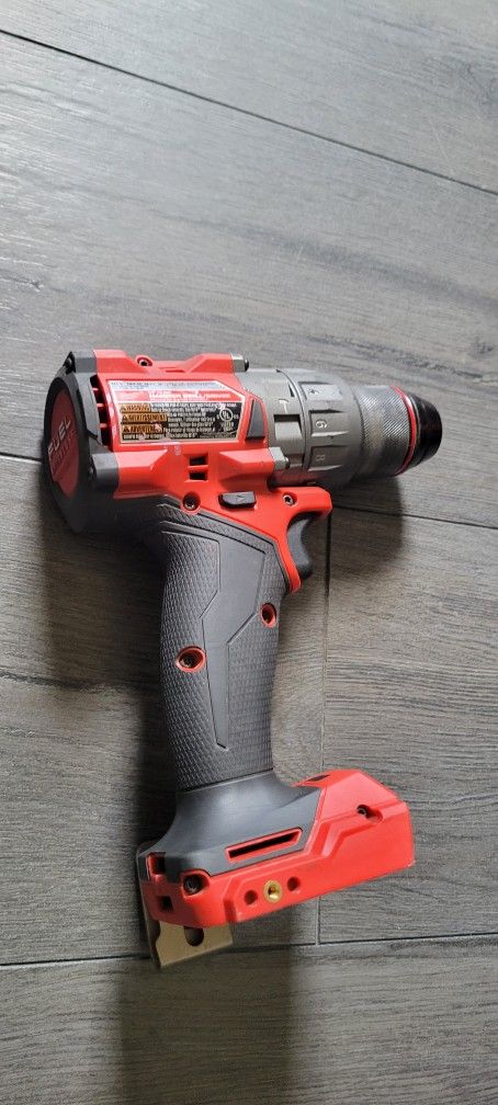 Milwaukee M18 FUEL Hammer Drill