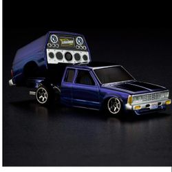 Hot Wheels RLC 1986 Nissan 720 king cab