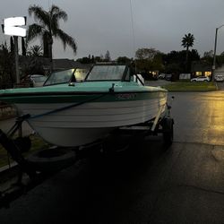 Suelto Boat 
