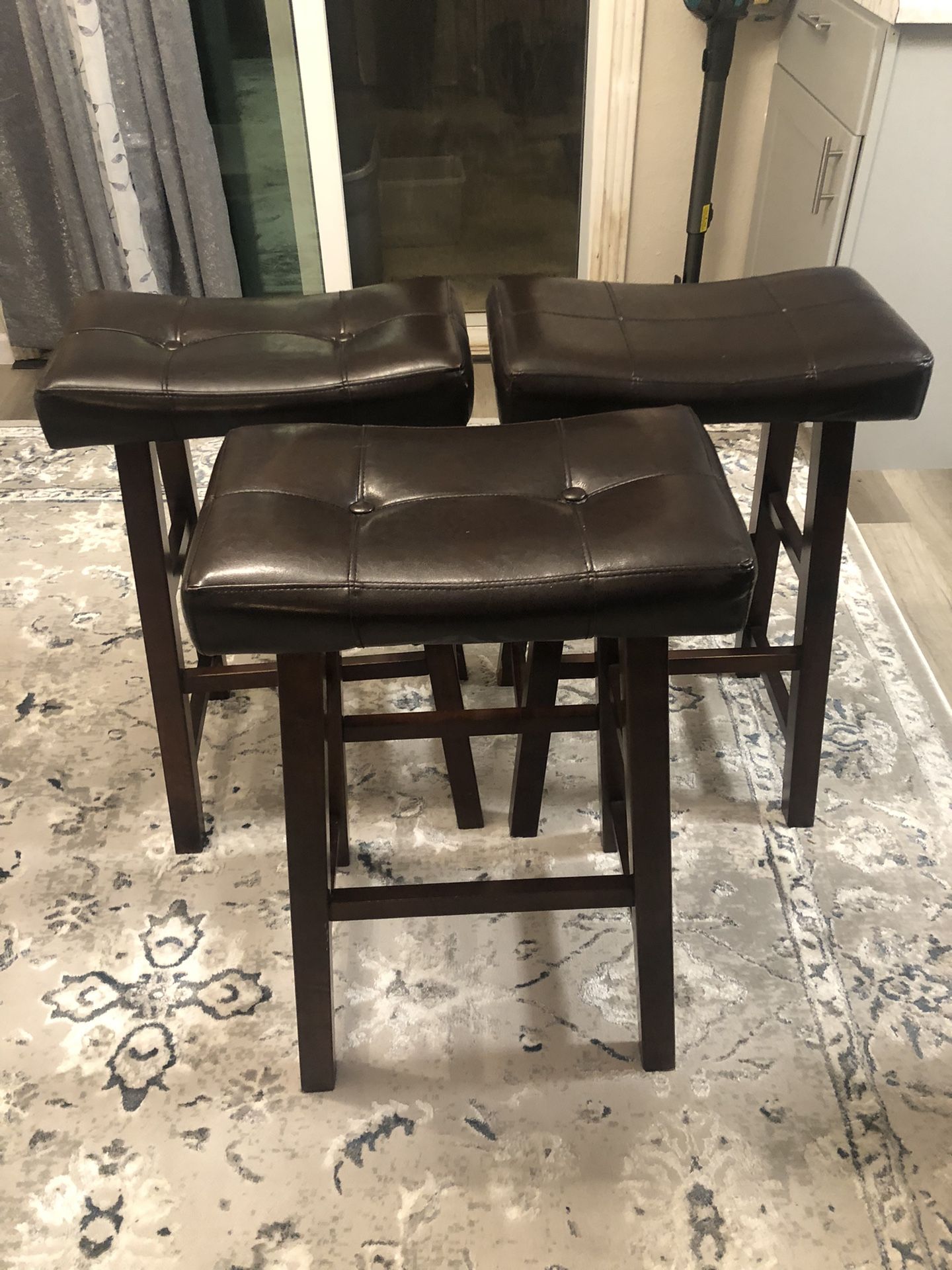 3 Bar Stools