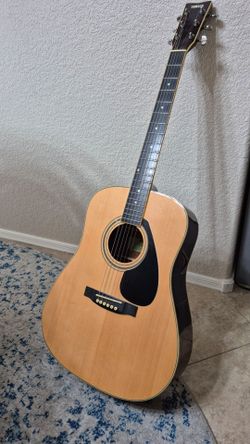 Yamaha Guitar FD02