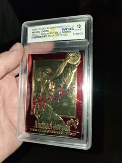 SIGNED MICHAEL JORDAN GOLD /RED CARD CLEAN