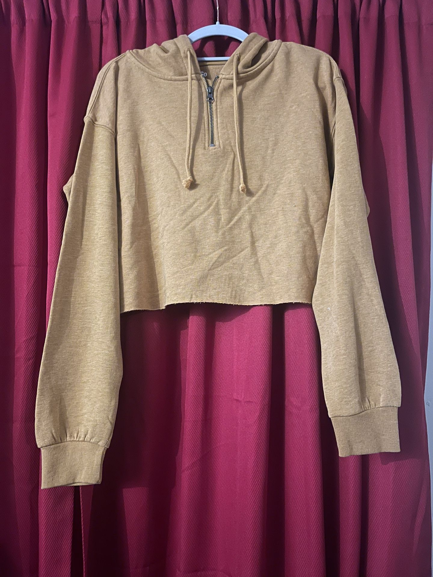 Women’s top NWT