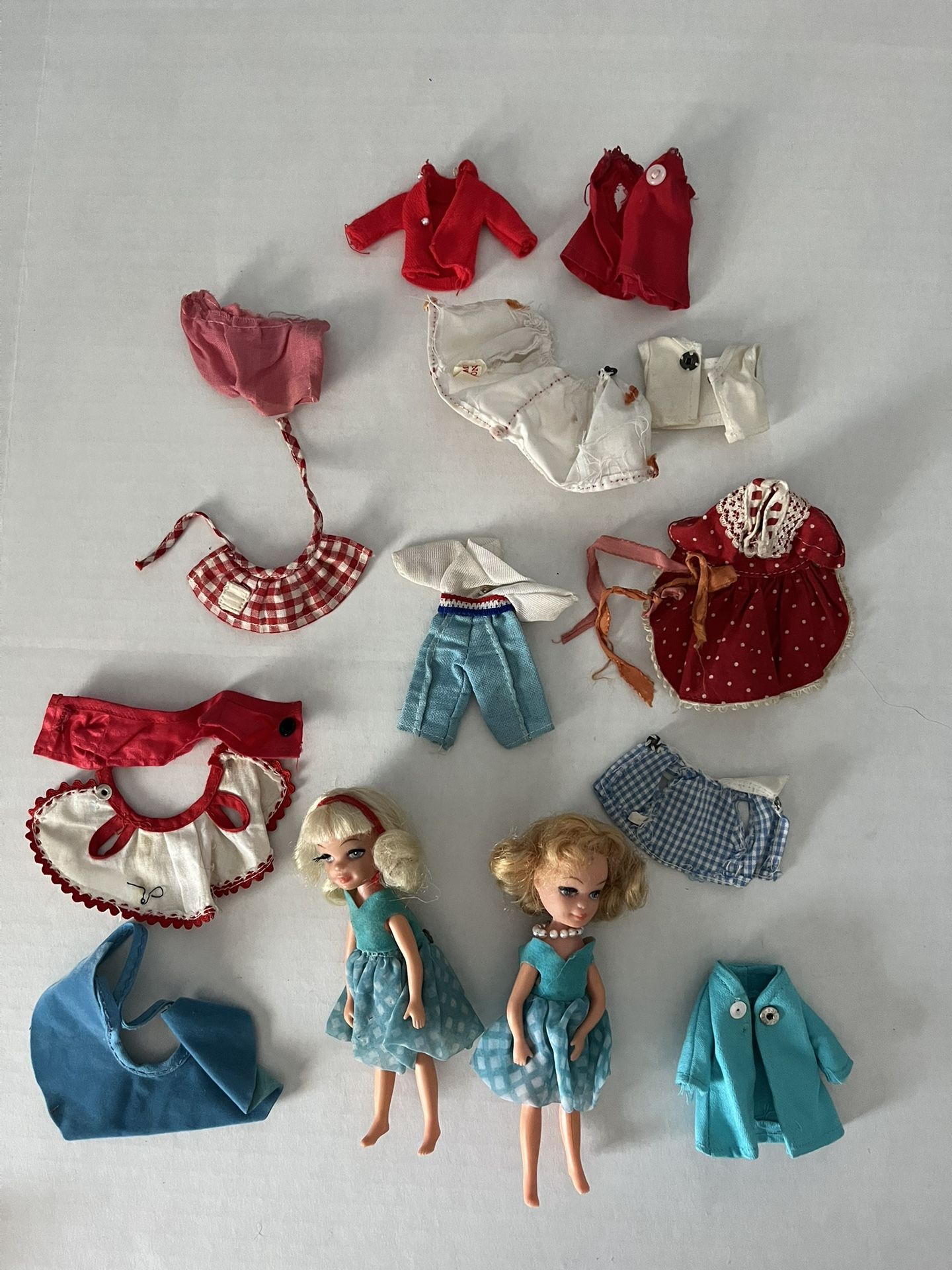 Vintage 1967 dolls with Original accessories