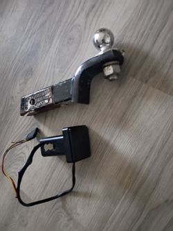 Trailer Hitch For Truck Van Car RV SUV Ford Chevy Tools Construction