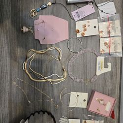 $15 Jewelry & Accessories Bundle – Necklaces, Earrings, Wallet & More!