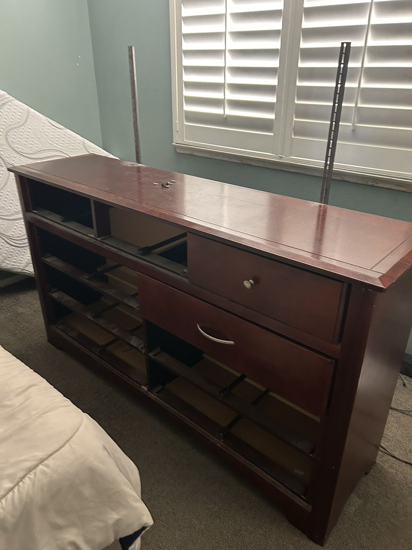 Free Dresser and Mirror — La Verne
