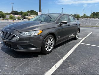 2017 Ford Fusion SE Sedan