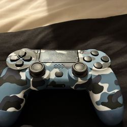 Compatible PS4 Controllers 