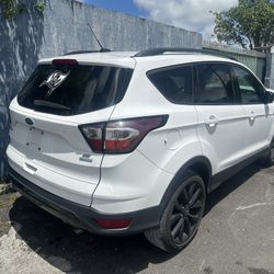 2017-19 Ford Escape Parts 