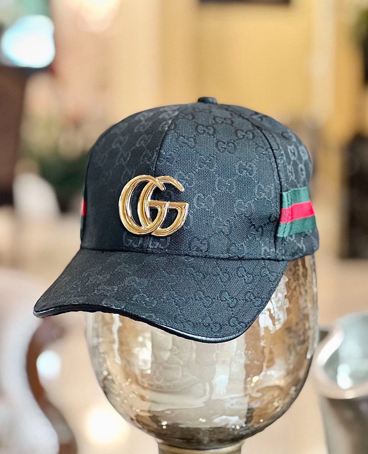 GG CANVAS BASEBALL HAT WITH WEB Gucci