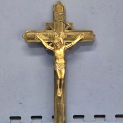 Large Wall Mountable Cross with Jesus Crucifix