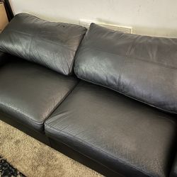 Couch Set Moving Out 