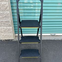 Gorilla Ladders Step Stool Foldable Steel Slip-Resistant 300 lbs. Load Capacity