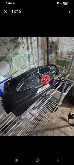 DYC PAINT SPRAYER WITH 30 FT HOSE