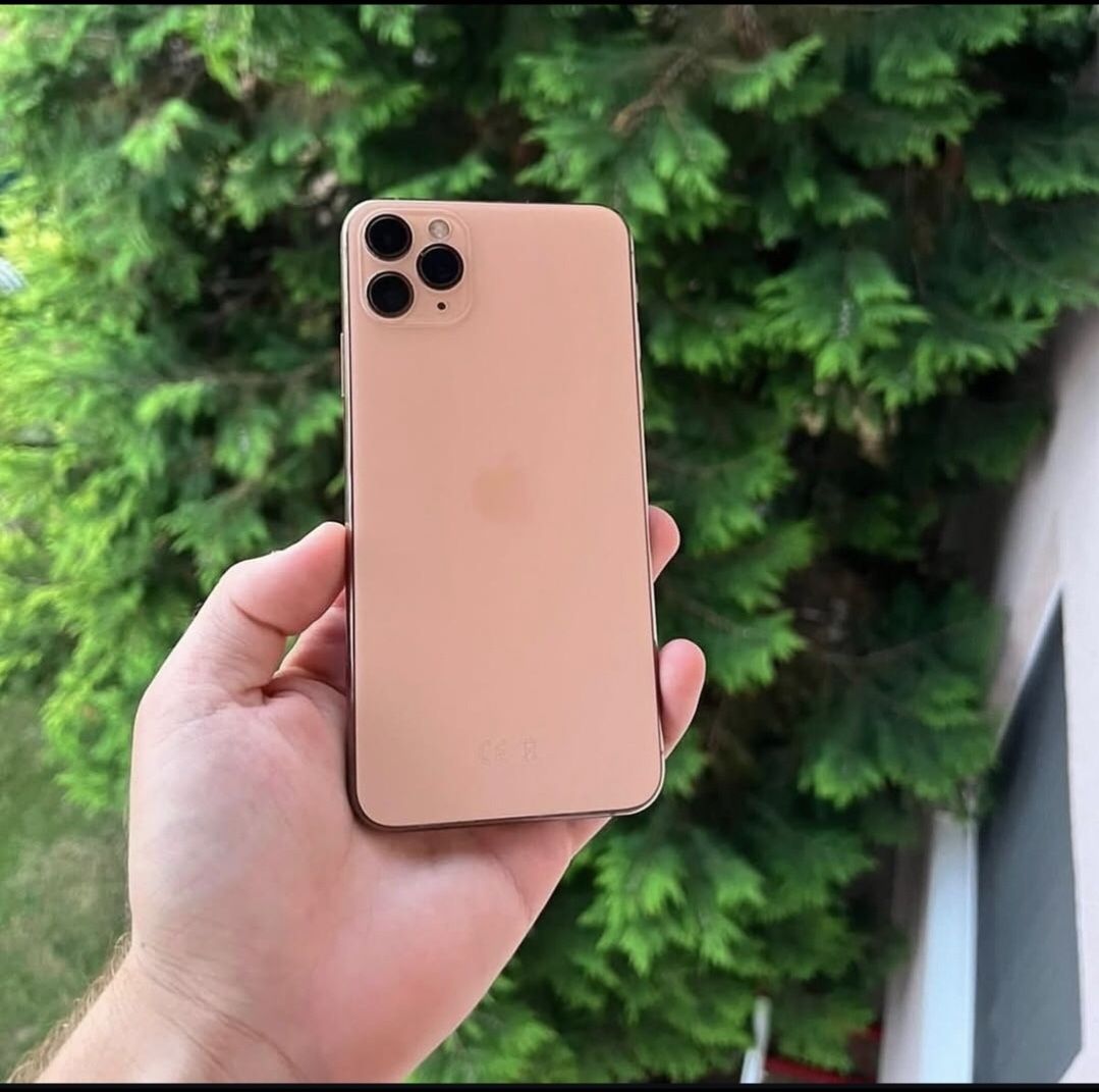 iPhone 12 Pro Unlocked With Warranty