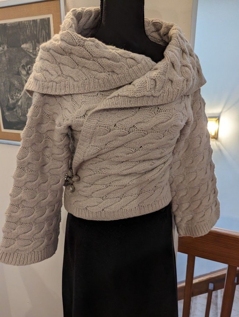 Magaschoni Sweater XS W Butterfly Pin Clip From Neiman Marcus