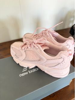 350 Rose Pink New Balances : Size 8 1/2  , Womens