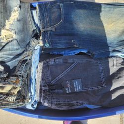 100 Jeans