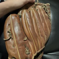 Adult Baseball Glove