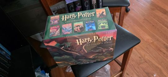 Harry Potter Complete 7-Book Series Box Set