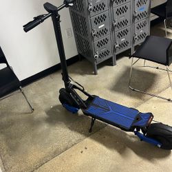 F60 Electric Scooter 