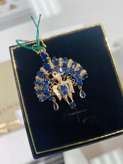 Peacock gold pendant