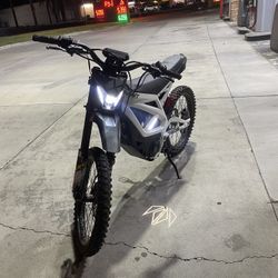 Throne Srpnt X3 E-bike