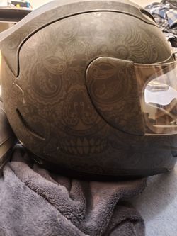 Icon XL Skull Design