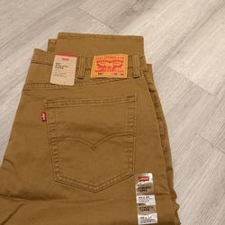New Levi’s Men’s Jeans