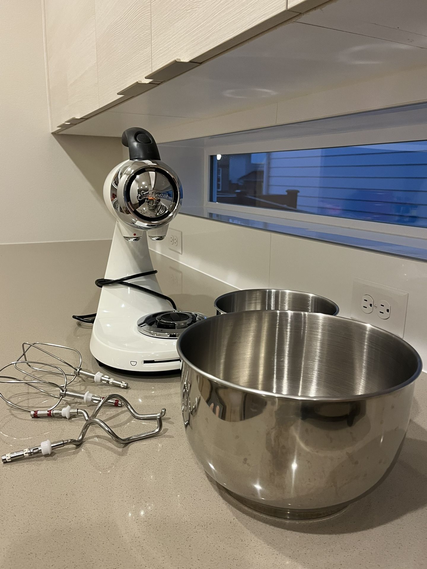 Sunbeam Mixmaster Stand Mixer